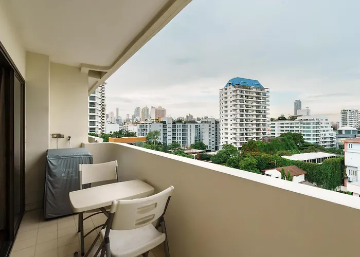 Jungle Dream King Bed Oasis With Balcony & High-speed Wifi *